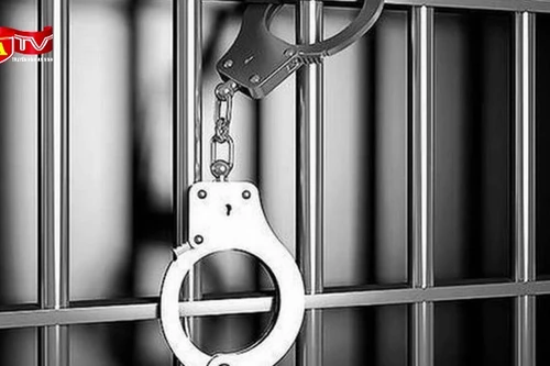 Bắt giữ thầy giáo mở lớp dạy thêm, dâm ô nhiều nam học sinh