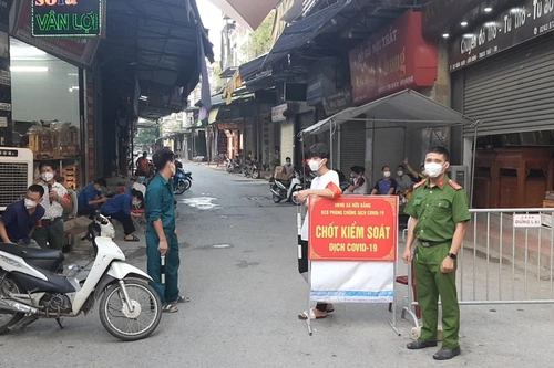 Công an xã chính quy - lực lượng nòng cốt phòng, chống dịch Covid-19 ở cơ sở