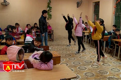 Hà Nội tăng cường phòng chống rét cho học sinh 