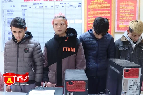 Làm giả giấy khám sức khỏe để thu lợi bất chính