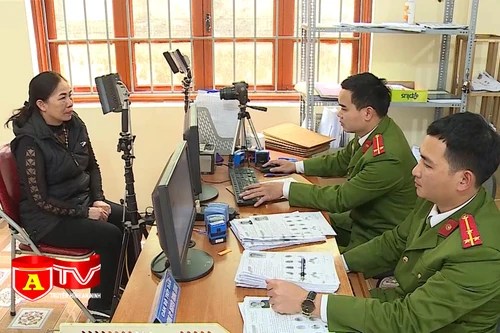 Công an huyện Phúc Thọ triển khai cao điểm cấp căn cước công dân