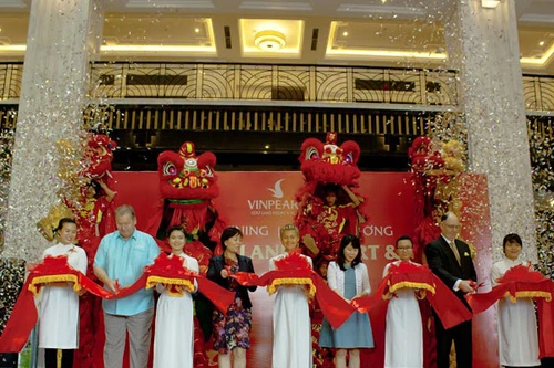 Khai trương khu nghỉ dưỡng 5 sao Vinpearl Golfland Resort & Villas