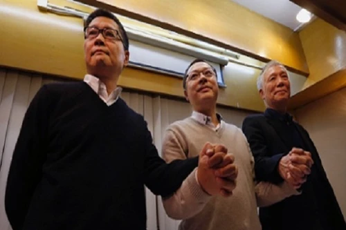 Lãnh đạo phong trào Chiếm trung tâm kêu gọi người biểu tình rút lui