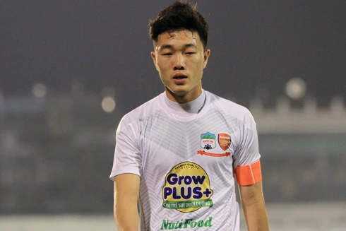 [ẢNH] Lương Xuân Trường: Từ cậu bé "chân trần" đến người hùng sân cỏ