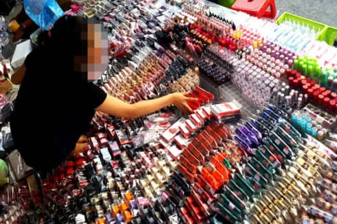 [CLIP] Nước hoa Coco Chanel giá 40.000 đồng: Thảm họa mỹ phẩm nhái