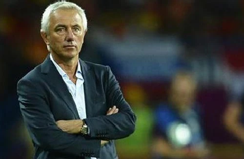 HLV trưởng ĐT Hà Lan đệ đơn từ chức