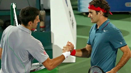 Federer biến Djokovic thành cựu vô địch