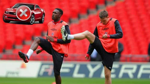 Sir Alex hạ lệnh cấm sử dụng "siêu xe" ở M.U