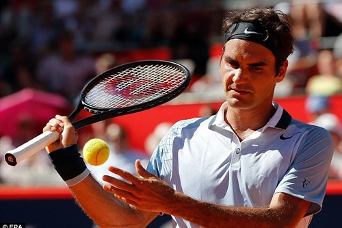 Có "vũ khí" mới, Federer vẫn thất bại tại Hambufg
