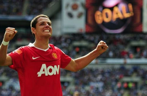 Chicharito khiến 6 đồng hương ngồi bóc lịch