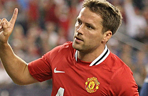 Thần đồng một thời của bóng đá Anh gia nhập Stoke