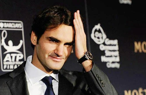 Federer bỏ xa Nadal trong chuyện kiếm tiền