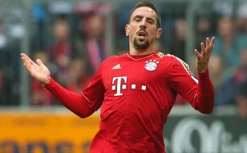 Bayern nhận hung tin trước cuộc chạm trán Arsenal