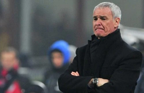 “Gã đầu bạc” bị sa thải