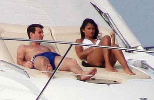 Messi lên chức bố? 