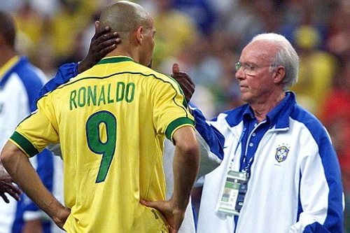 “Sói già” Mario Zagallo may mắn thoát chết