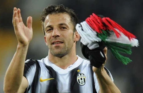 Totti và Del Piero bị bỏ rơi