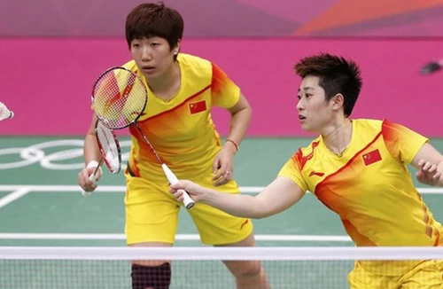 Đôi cầu lông nữ Trung Quốc chủ động thua