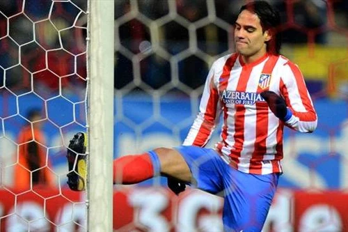  Atletico chật vật bám đuổi Barca, Malaga thua sốc trước Betis