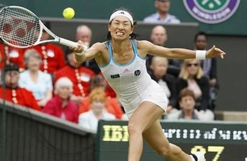 "Gừng già" Krumm suýt khiến Venus ôm hận