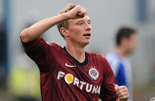 Tài năng trẻ Ladislav Krejci không thể góp mặt