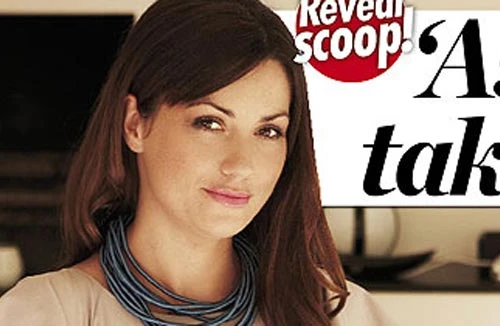 Cheryl nhận được thư xin lỗi của bồ "chồng cũ"