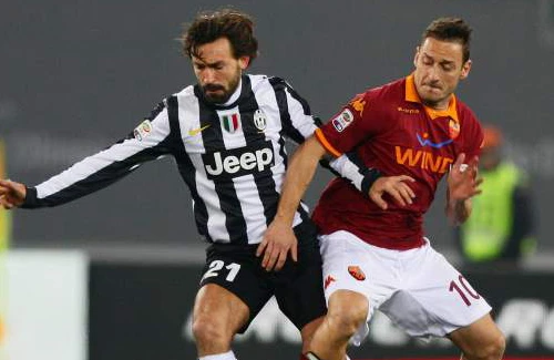 Totti giúp AS Roma đánh bại Juventus 