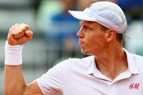 Ngược dòng không tưởng, Berdych hạ gục Djokovic