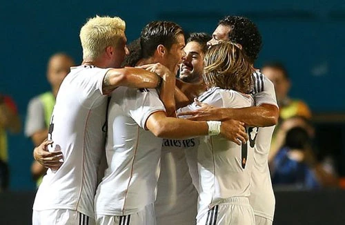 Không Mourinho, "Kền kền trắng" vẫn sống tốt