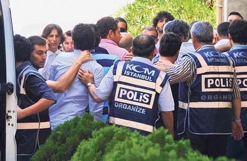 Chỉ là phần nổi của tảng băng chìm