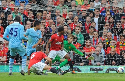 MU thảm bại trên sân nhà trước Man City