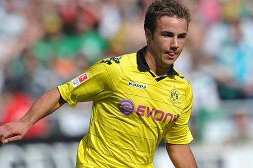 Dortmund nhận hung tin trước trận chung kết 