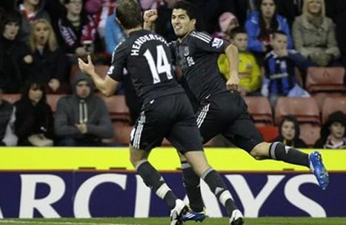 Các "ông lớn" giành quyền đi tiếp