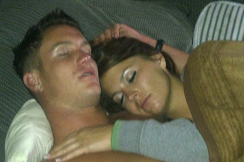 Natasha là kẻ cuồng sex?