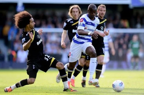 Queens Park Rangers 1 - 0 Tottenham: Gà Trống hụt hơi 
