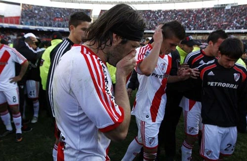 Cú sốc lớn với bóng đá Argentina