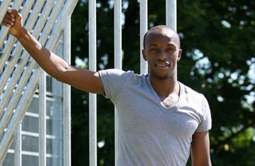 Cựu tiền đạo West Ham đã trở về