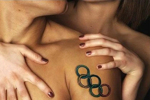 VĐV Olympic được phát miễn phí bao cao su