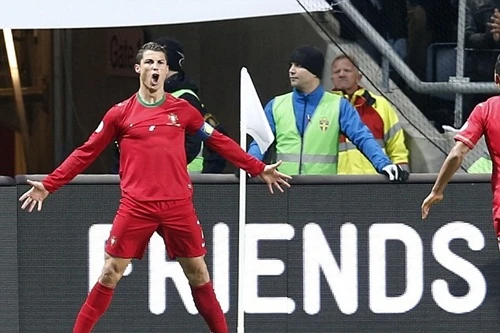Ronaldo đi vào lịch sử bóng đá Bồ Đào Nha