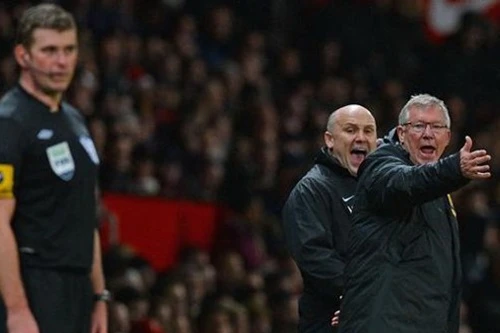 Sir Alex thoát án phạt của FA