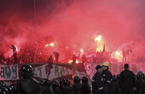 Ai Cập tử hình 21 hooligan bóng đá