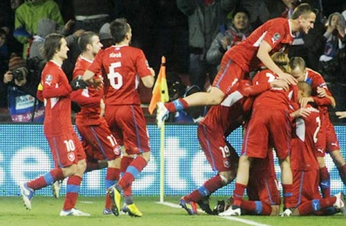 Czech và Croatia và Ireland giành lợi thế 