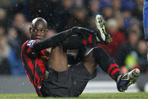 Man City nếm mùi thất bại