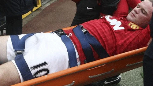 Rooney lại chấn thương đầu gối