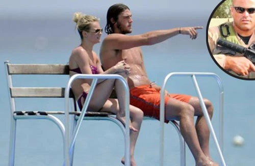 Tìm ra thủ phạm đốt xe chân sút Liverpool?