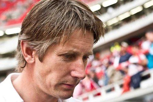 Van der Sar an ủi CĐV Man United