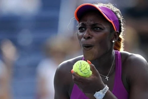 Tiểu Serena hẹn đàn chị ở vòng 4