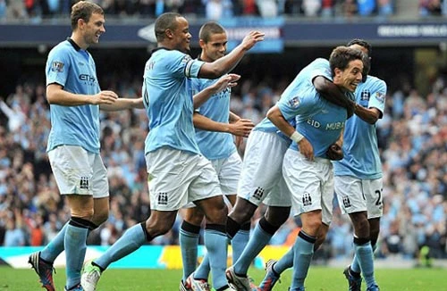 Man City 3-2 Southampton: ĐKVĐ ngược dòng kịch tính