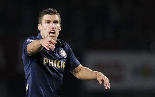 Man Utd chốt xong vụ Strootman!