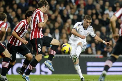 "Kền kền trắng" hạ sát "Bầy sư tử"